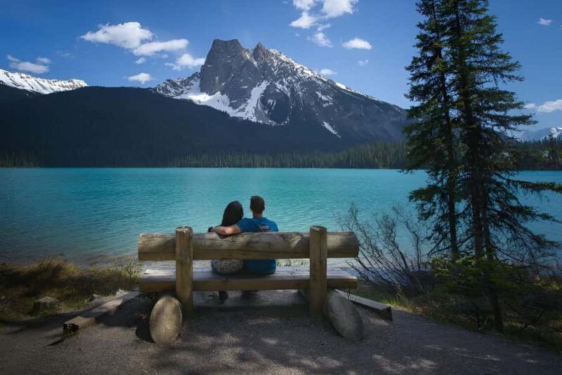 Banff/Calgary: Louise, Moraine/Bow, Emerald & Peyto 4 Lakes - Emerald Lake in Yoho National Park