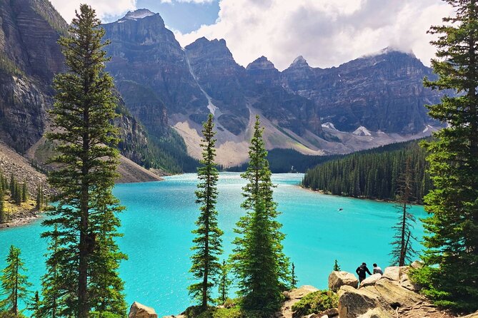 Banff/Canmore Moraine Lake & Lake Louise Hike, Canoe or Sightsee - Key Points