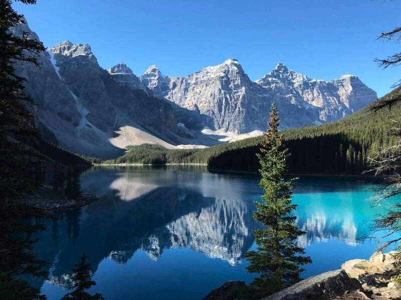 Banff/Canmore- Moraine Lake & Louise-Morning or Sunset Tour - Exploring Moraine Lake in the Morning or Sunset