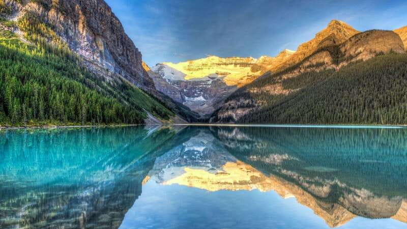 Banff/Canmore- Moraine Lake & Louise-Morning or Sunset Tour - Visiting Lake Louise: More Than Just a Photo Spot