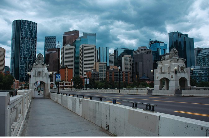 Banff Canmore to Calgary YYC Airport Transfer - Why This Transfer Serves Its Purpose Well