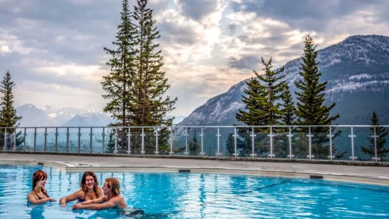 Banff: Gondola, Hot Springs, Bow falls & Three Lakes Tour - Discovering Lake Louise, the Jewel of the Rockies