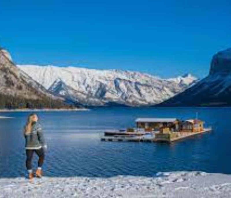 Banff: Gondola, Hot Springs, Bow falls & Three Lakes Tour - Important: Gondola tickets must be booked in advance because they are not available at the counter during the busy summer months. The preferred time slots are around 10:30 AM or 11:00 AM. The gondola is temporarily closed for maintenance until December 21, so check availability if planning outside this period.