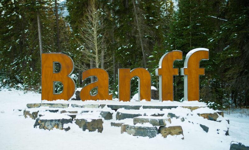 Banff: Guided Day Trip with Hotel Pickup and Drop-off - Practical Tips for the Tour Day