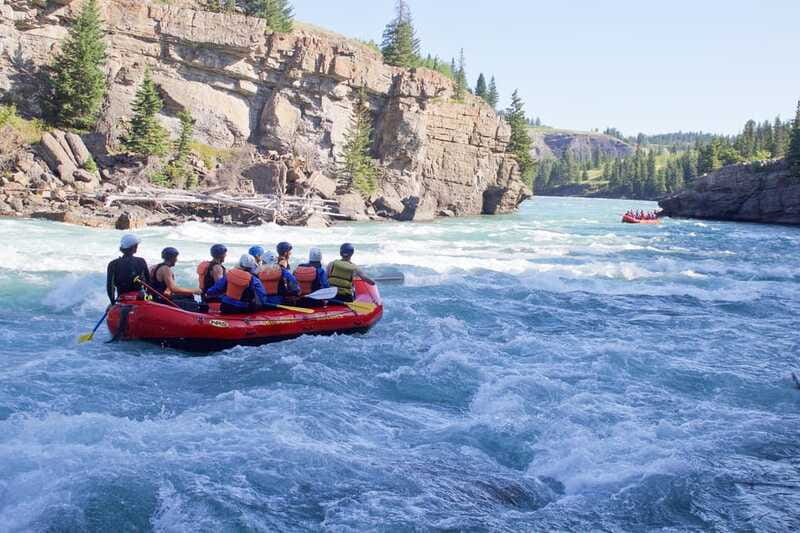 Banff: Horseshoe Canyon Whitewater Rafting Tour - Logistics: Meeting Points and Transport Options