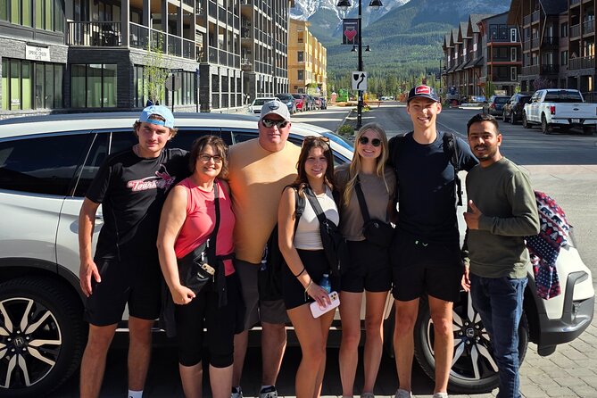 Banff Lake Louise and Icefield Parkway Private Tour Sightseeing - Lake Louises Iconic Mountain Backdrop