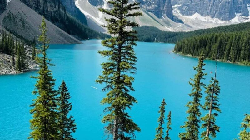 Banff, Lake Louise, Moraine ,Emerald & Johnston Canyon tour - Strolling Through Banff Town’s Historic and Cultural Landmarks