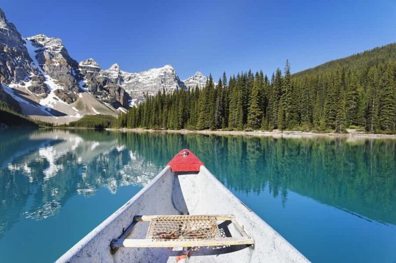 Banff: Lake Louise, Moraine Lake, Gondola, Cave & Basin Tour - Moraine Lake and the Valley of the Ten Peaks