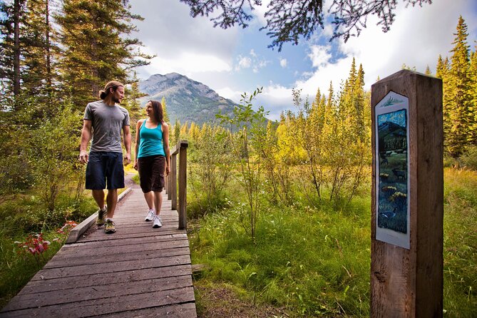 Banff LOST TOWNS and Untold Stories! 2hr Walk + Transportation - The Guide and Atmosphere