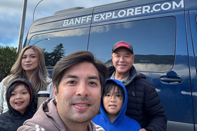 Banff: Moraine Lake and Lake Louise Shuttle | Limited time offer! - The Experience from a Guide and Driver Perspective