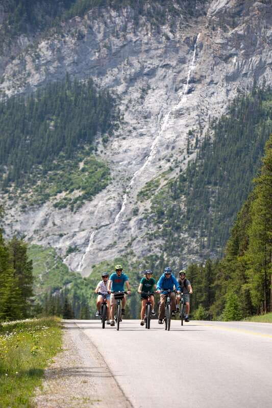 Banff: Mountain Lakeside Guided E-Bike Tour - Wildlife Encounters Along Lake Minnewanka