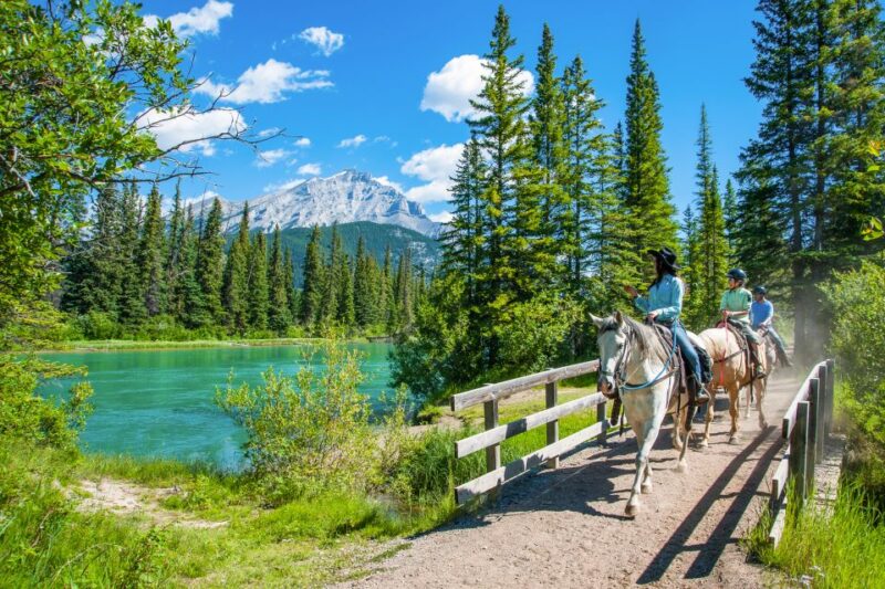 Banff National Park: 1-Hour Bow River Horseback Ride - The Guides: Knowledgeable and Friendly
