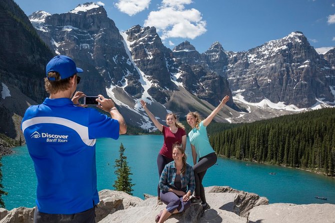 Banff National Park Tour with Lake Louise and Moraine Lake - Key Points
