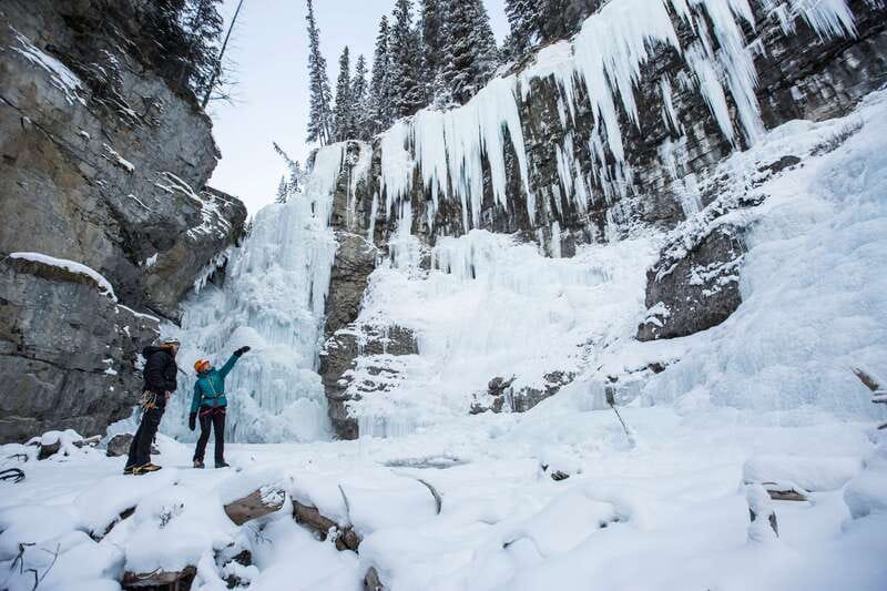 Banff: Premium Johnston Canyon Frozen Falls Guided Adventure - Optional Climb to Upper Falls and Solo Exploration Time
