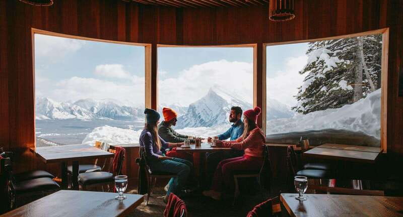 Banff Private Full-Day Tour Lake Louise, Gondola & more - Relaxing at Lake Louise and the Cold Plunge Experience