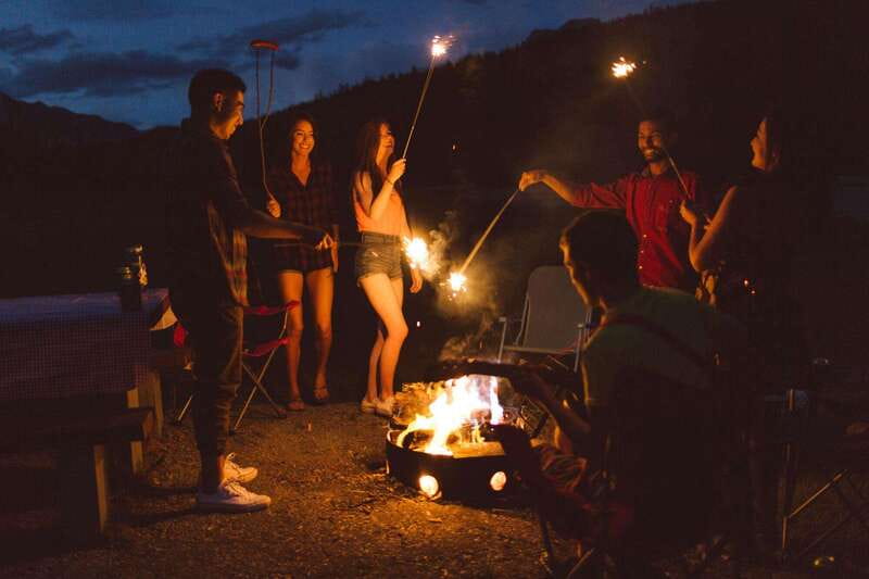 Banff: REMOTE Campfire Experience with Evening Walk - 2hrs - Gathering Around the Fire: Stories, Smores, and Connection