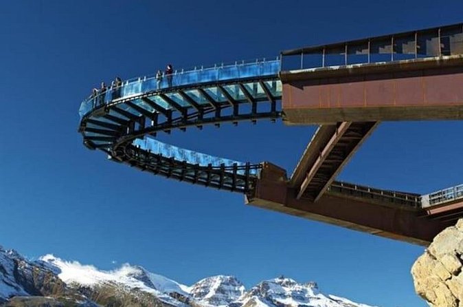 Banff to Columbia Icefield and Peyto Lake with Crowfoot Glacier - The Crowfoot Glaciers Unique Formation