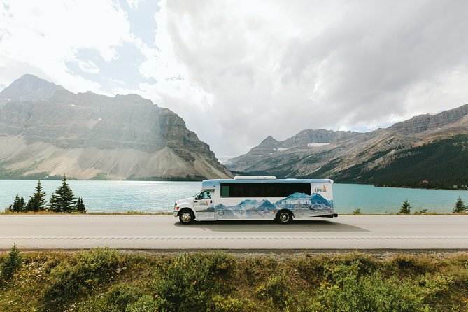 Banff Tour with Gondola & Lake Cruise - roundtrip from Calgary - Visiting Bow Falls and Tunnel Mountain
