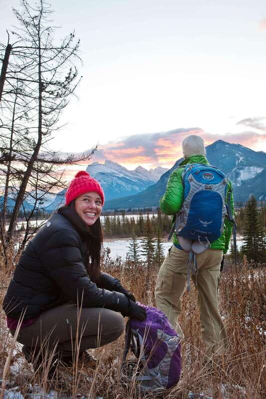 Banff: Winter Wilderness Walk with Wildlife Tracking - 2hrs - Scenic Snowy Landscapes for Photography Enthusiasts