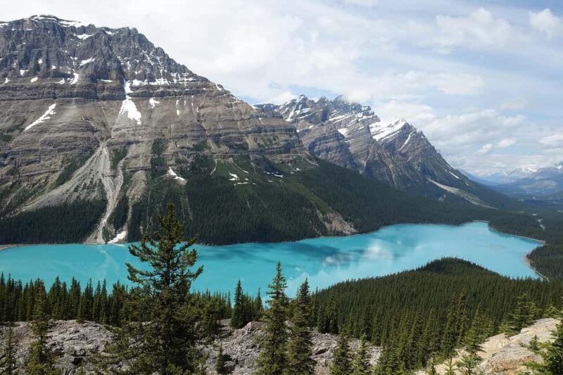Banff, Yoho, and Jasper 2 Day Private Tour - Scenic Stops at Lake Louise and Emerald Lake in Yoho National Park