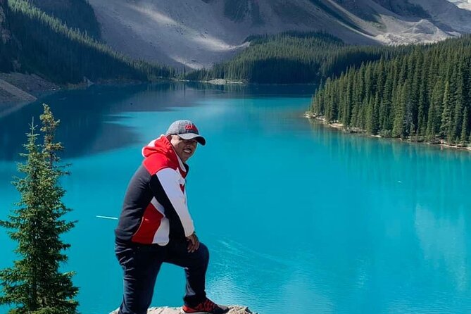 Banff Yoho Parks | Lake Louise | Moraine | Emerald - PRIVATE - The Convenience of a Private Tour from Calgary