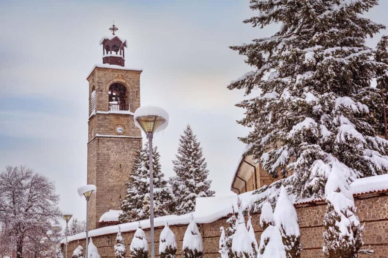 Bansko: 7-Day Christmas or New Year Ski Guided Escape - Guided Cultural Tour of Bansko’s Old Town