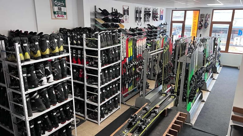 Bansko: Ski and Snowboard equipment rental - Practical Details: Meeting Points and Accessibility