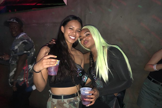 Bar Crawl On Fremont Street - Your Meeting Spot and Tour Logistics in Downtown Las Vegas