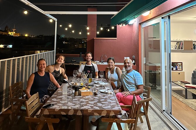 Barbecue in a penthouse in the center of Barcelona with a chef - Group Size and Atmosphere