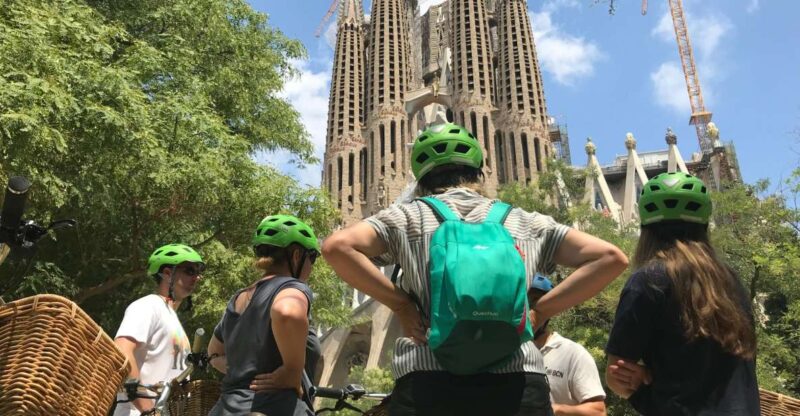Barcelona: 2.5-Hour Bike or E-Bike Historical Tour - Discovering the Born District and Mercat del Born