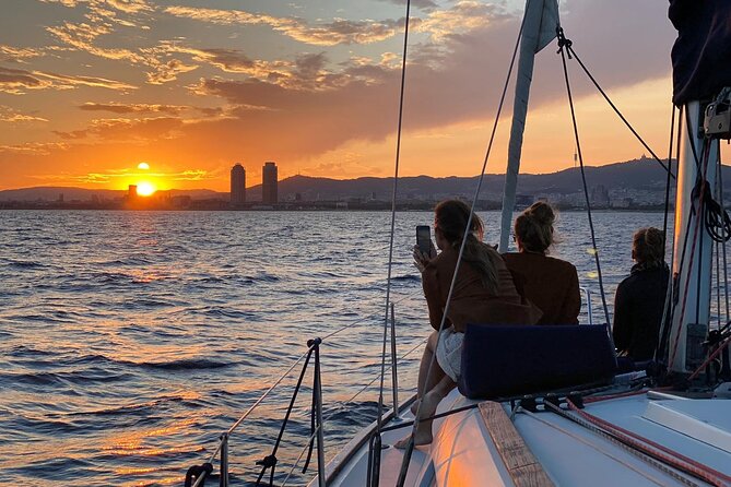 Barcelona 2-hour Private Boat Tour with Cava and snacks - A Personal Touch from the Skipper and Crew
