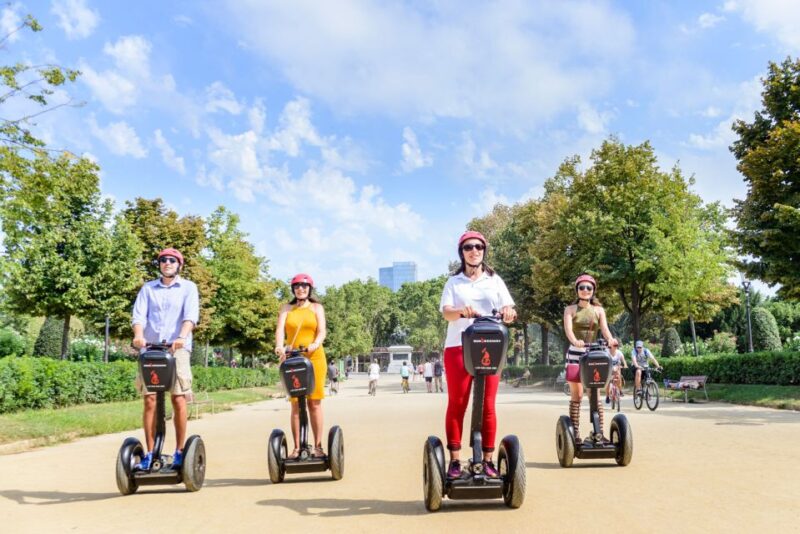 Barcelona: 2,5hr Art of Gaudí Segway Tour - Cruising Through Ciutadella Park and Arc de Triomf