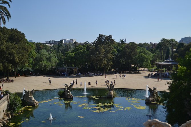 Barcelona 3-hour Bike Tour: Highlights and Hidden Gems - Scenic and Cultural Highlights Along the Route