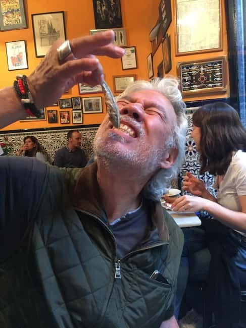 Barcelona: 3-Hour Sips, Sites & Bites Food & History Tour - Explore Barcelona’s Top Neighborhoods with Food, Drinks, and Stories