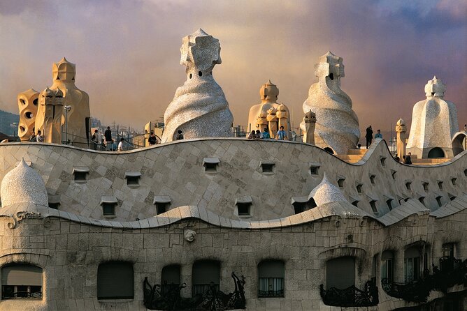 Barcelona 360 Tour: Flying, Sailing & Walking Guided Small Group - Transition to the Port Vell and Boat Experience