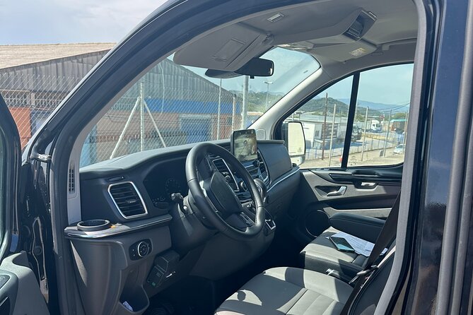 Barcelona airport to Barcelona city private taxi transfers - Convenient Booking and Popularity in Advance