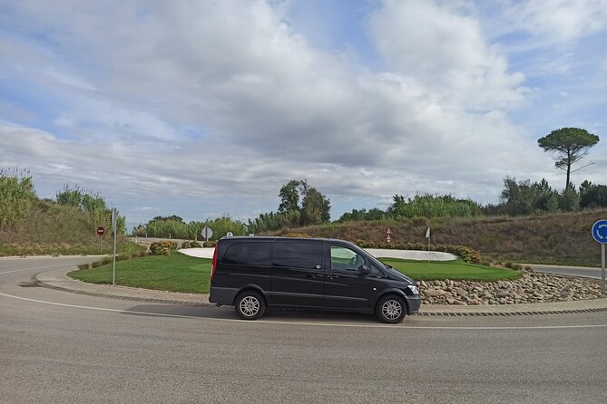 Barcelona airport transfer (From 1 to 7 passengers) - Why Choose This Airport Transfer in Barcelona?