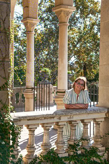 Barcelona: Arc de triomf Experiencia Fotográfica Privada - Customizing Your Photoshoot Experience