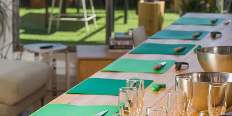 Barcelona Authentic Paella and Sangria Cooking Class - Key Points