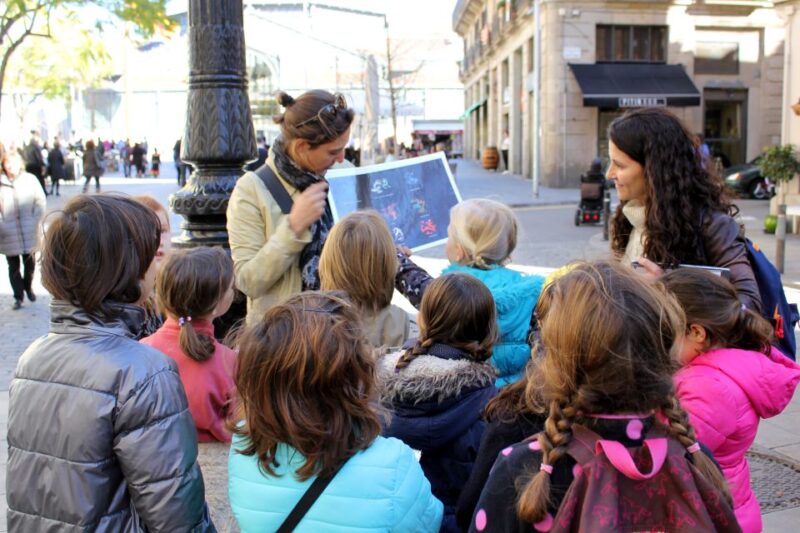 Barcelona: Barrio Gótico Dragon Tour for Families - The Role of the Guide in Making the Tour Special