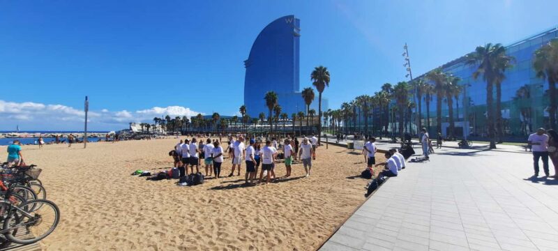 Barcelona: beach sports! - Optional Extras: Transport and Prizes