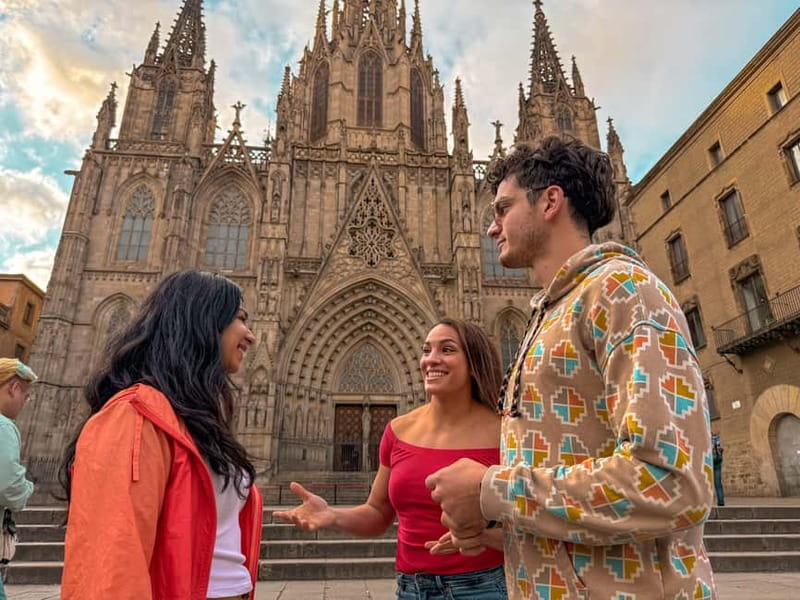 Barcelona Before the Crowds: Sunrise Bike Tour - Enjoy a Traditional Catalan Breakfast