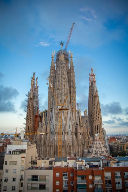 Barcelona: Best of Sagrada Familia Private Tour - Key Points