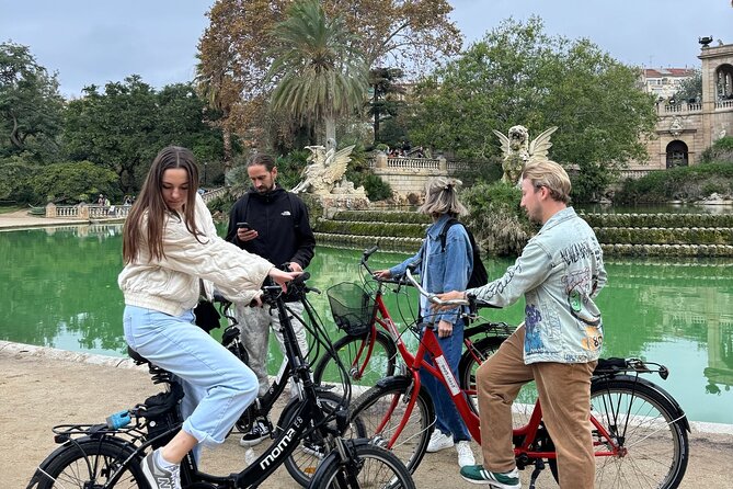 Barcelona: Bike or eBike Tour, Top Sights & Local Insights - Discover Barcelona’s Iconic Landmarks with a 3-Hour Bike or eBike Tour