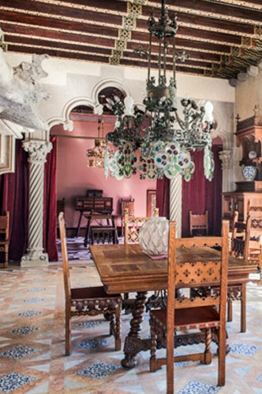 Barcelona: Casa Amatller Guided Visit with Chocolate Gift - Accessibility and Practical Details