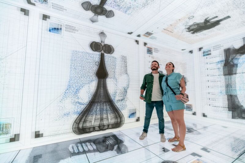 Barcelona: Casa Batlló Entry with Self-Audioguide Tour - Accessibility and Practical Tips