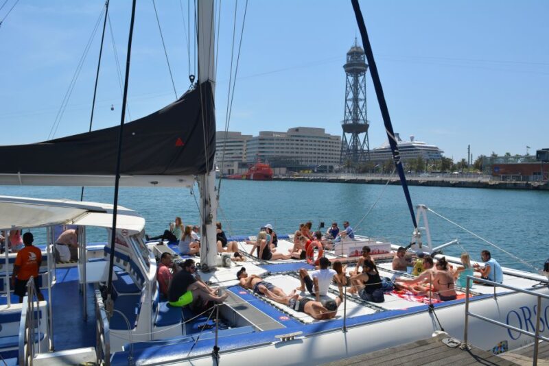 Barcelona: Catamaran Cruise with optional Live Jazz Music - Meeting Point and Accessibility