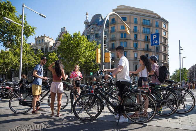 Barcelona City Highlights Bike Tour - The Mirador de Colom: Panoramic City Views