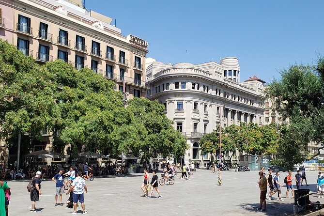 Barcelona City Highlights Bike Tour with E-Bike Option - Appreciating LAuditori and the National Theater of Catalonia