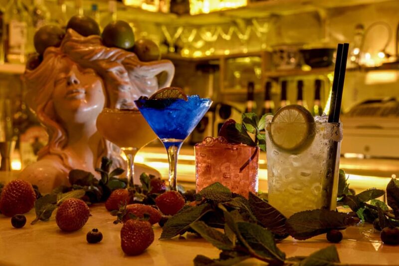 Barcelona: Cocktail Making Class with Tapas - Tapas Pairing: Experience Traditional Spanish Flavors